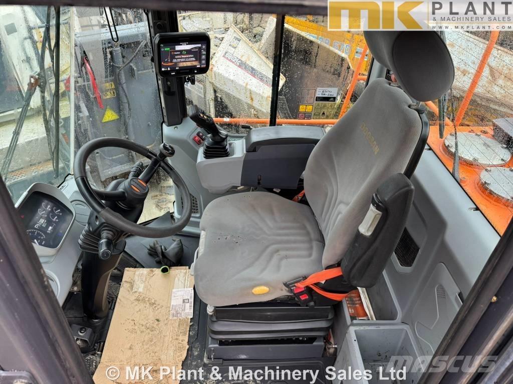 Doosan DL 320-7 Wheel loaders