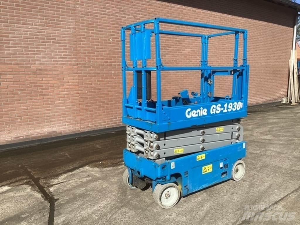 Genie GS1930 Scissor lifts