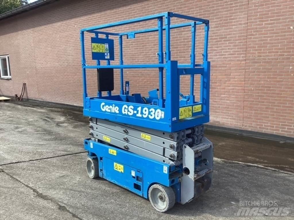 Genie GS1930 Scissor lifts