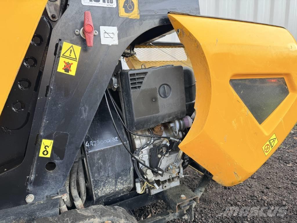 JCB HT D5 Tracked dumpers