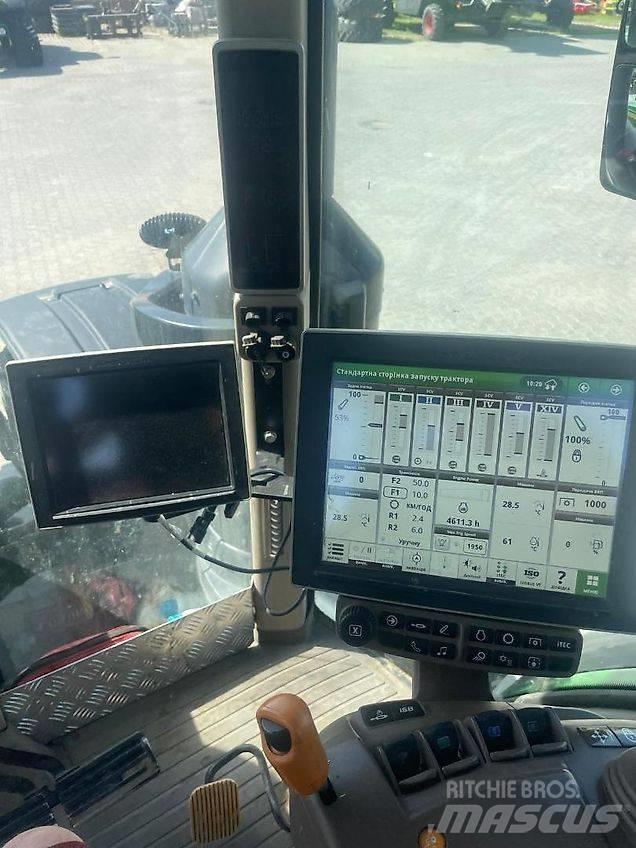 John Deere 8400R Tractors