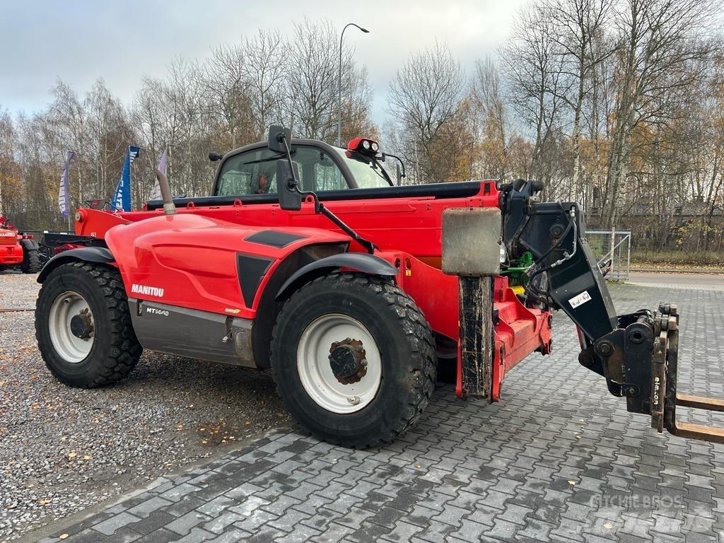 Manitou MT 1440 Telescopic handlers