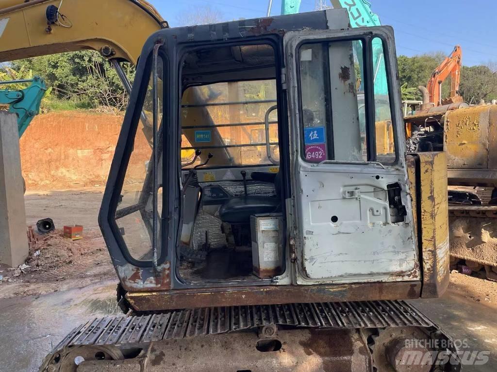 Sumitomo S160 Crawler excavators