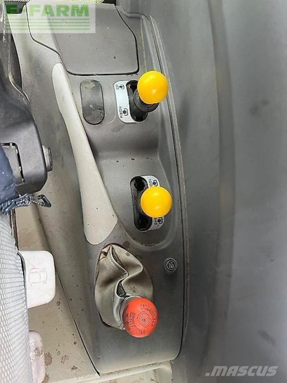 Deutz-Fahr 6120 Tractors