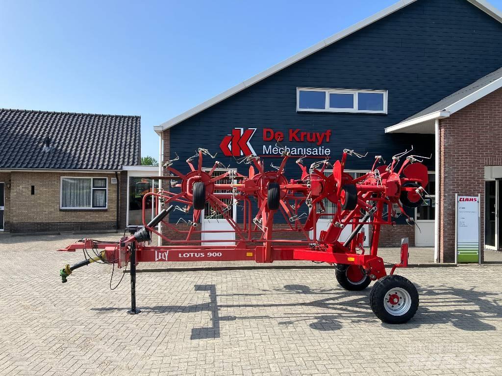 Lely lotus 900 Rakes and tedders
