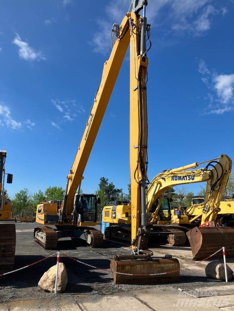 Liebherr R936 Crawler excavators