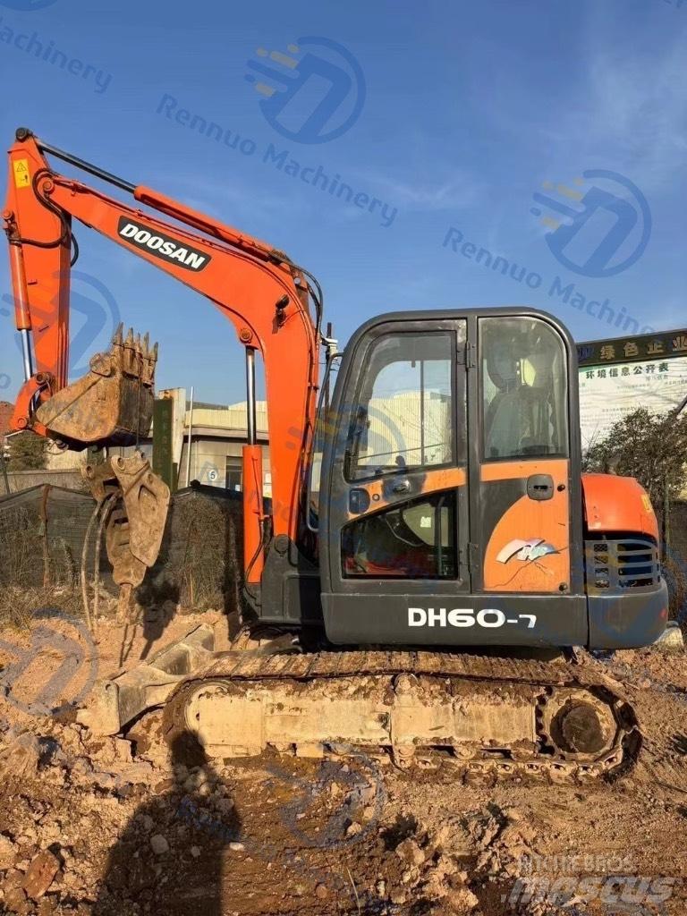 Doosan DH 60 Crawler excavators