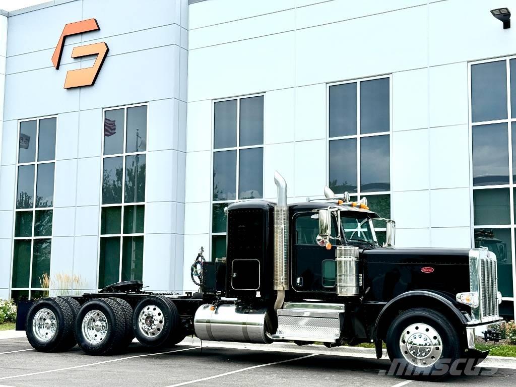Peterbilt 389 Prime Movers