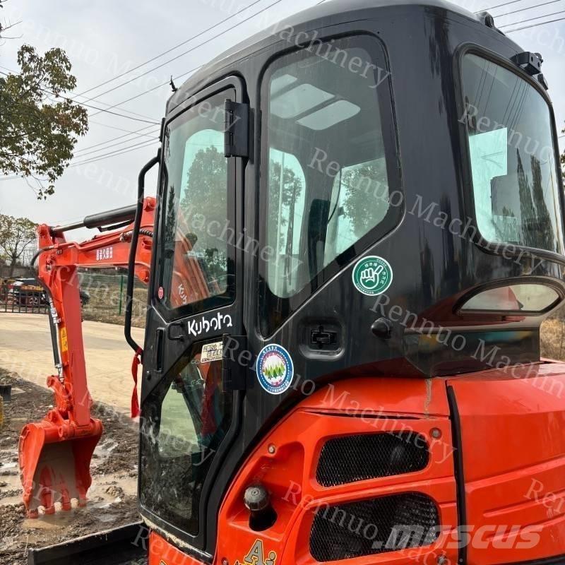 Kubota U 30 Mini excavators < 7t (Mini diggers)