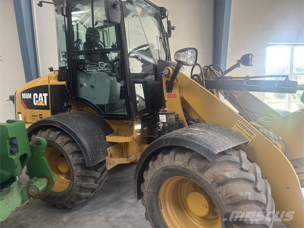 CAT 908M Multi-purpose loaders