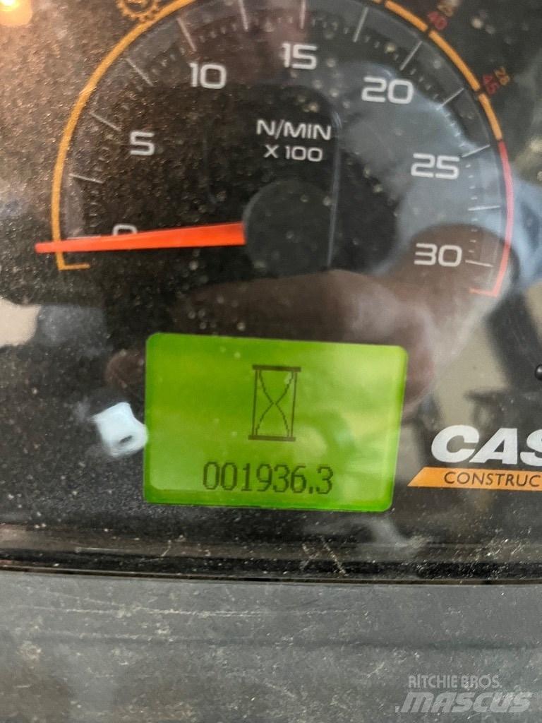 CASE 695 ST Backhoe