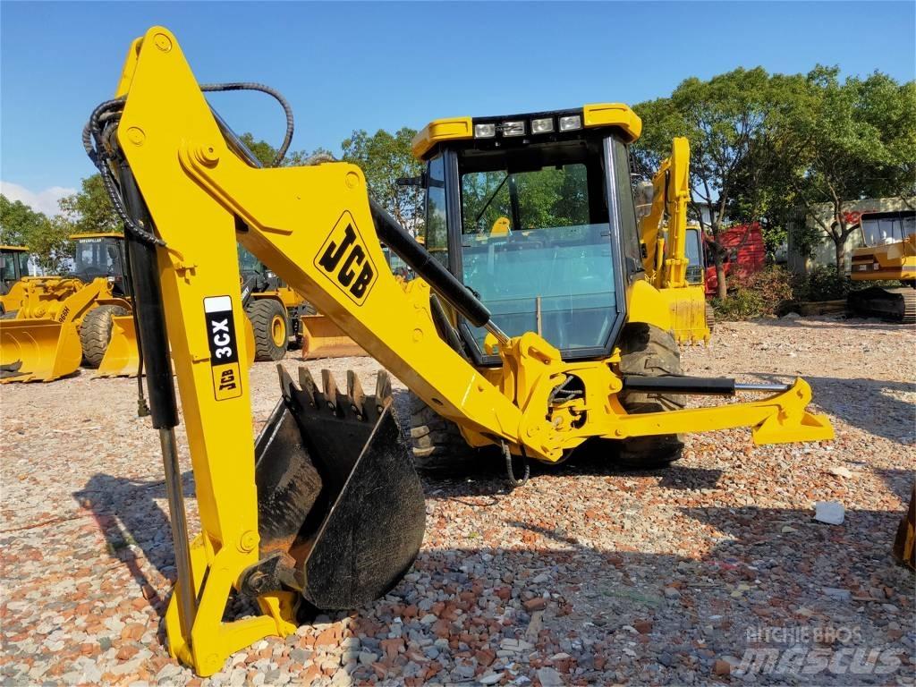 JCB 3 CX Backhoe