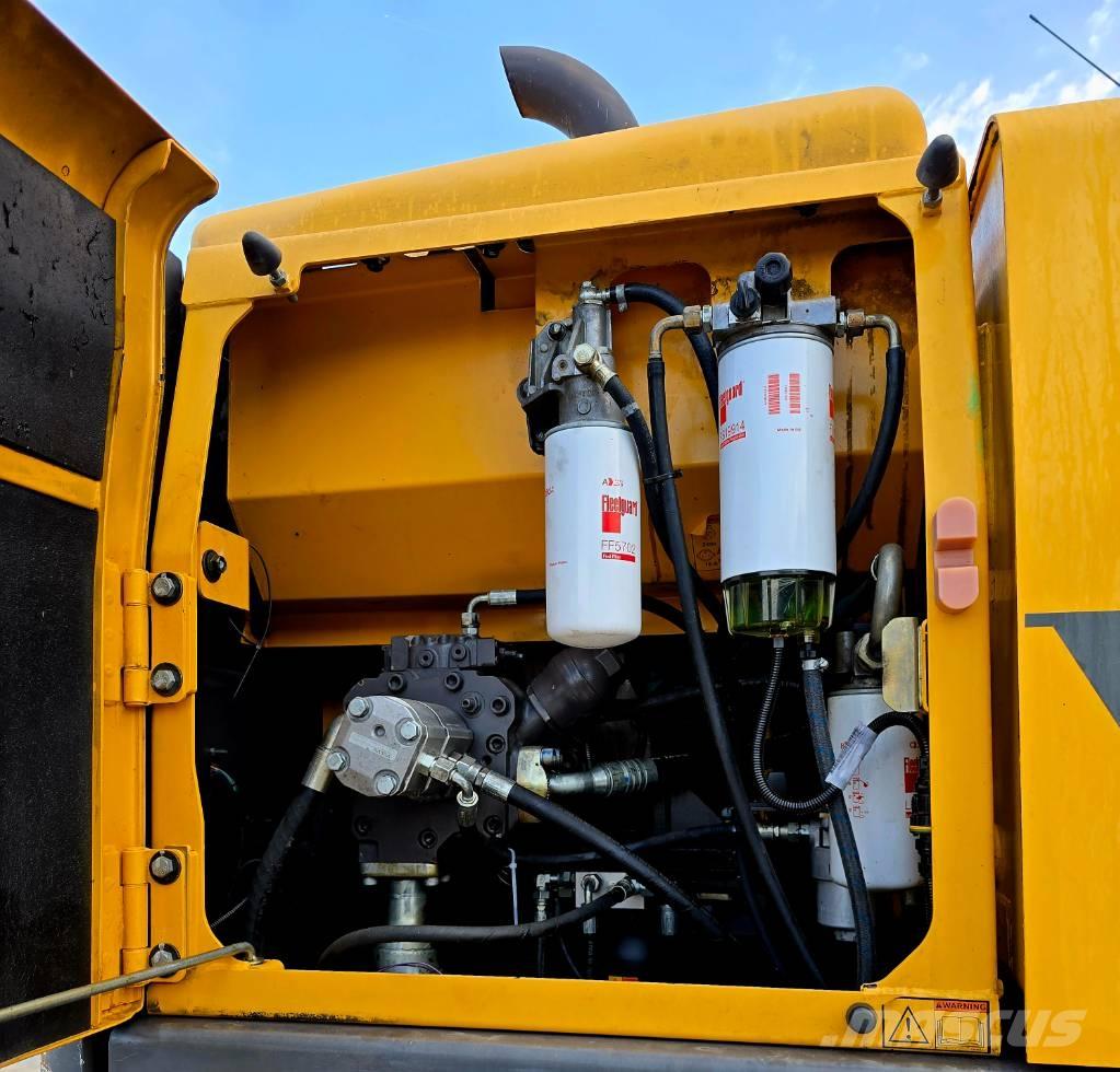 Volvo EW 140 C Wheeled excavators