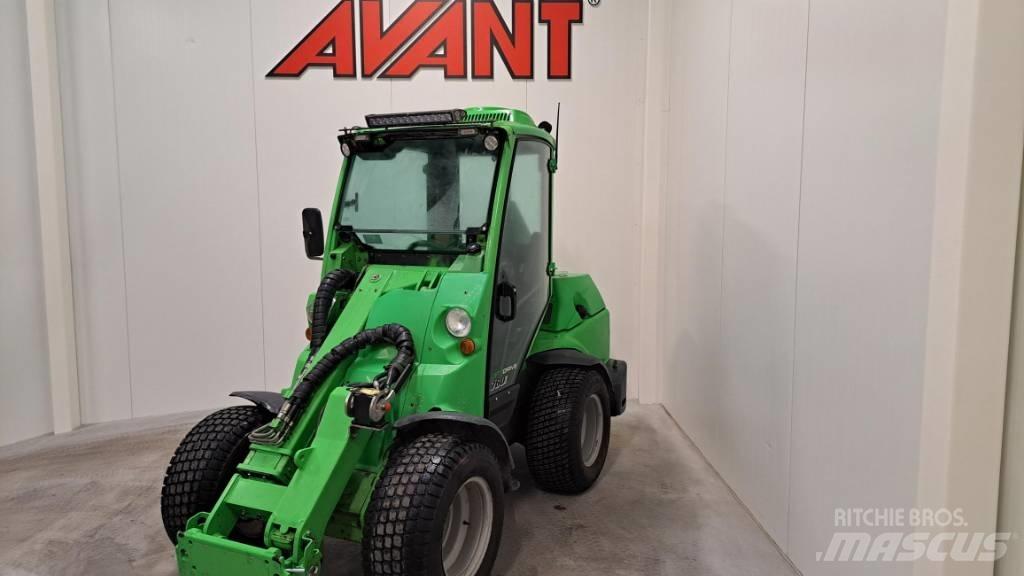 Avant 750 Skid steer loaders