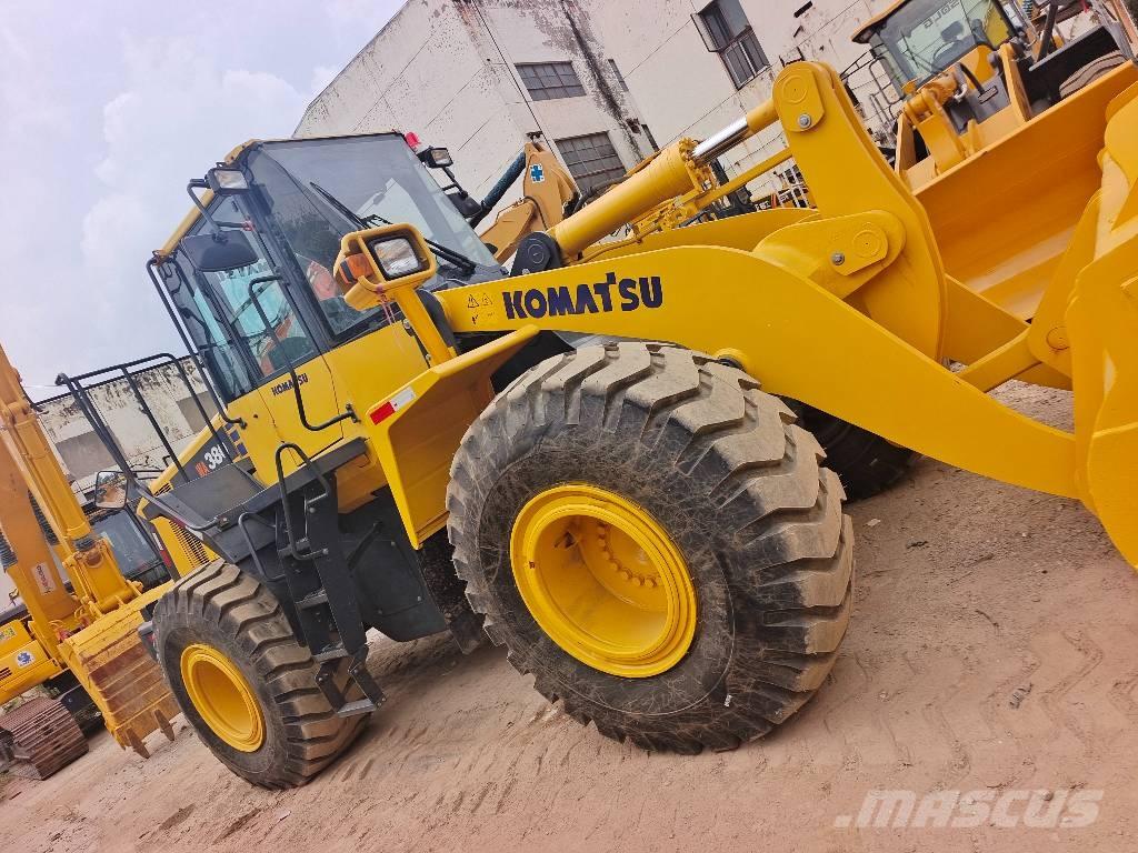 Komatsu WA 380 Wheeled excavators