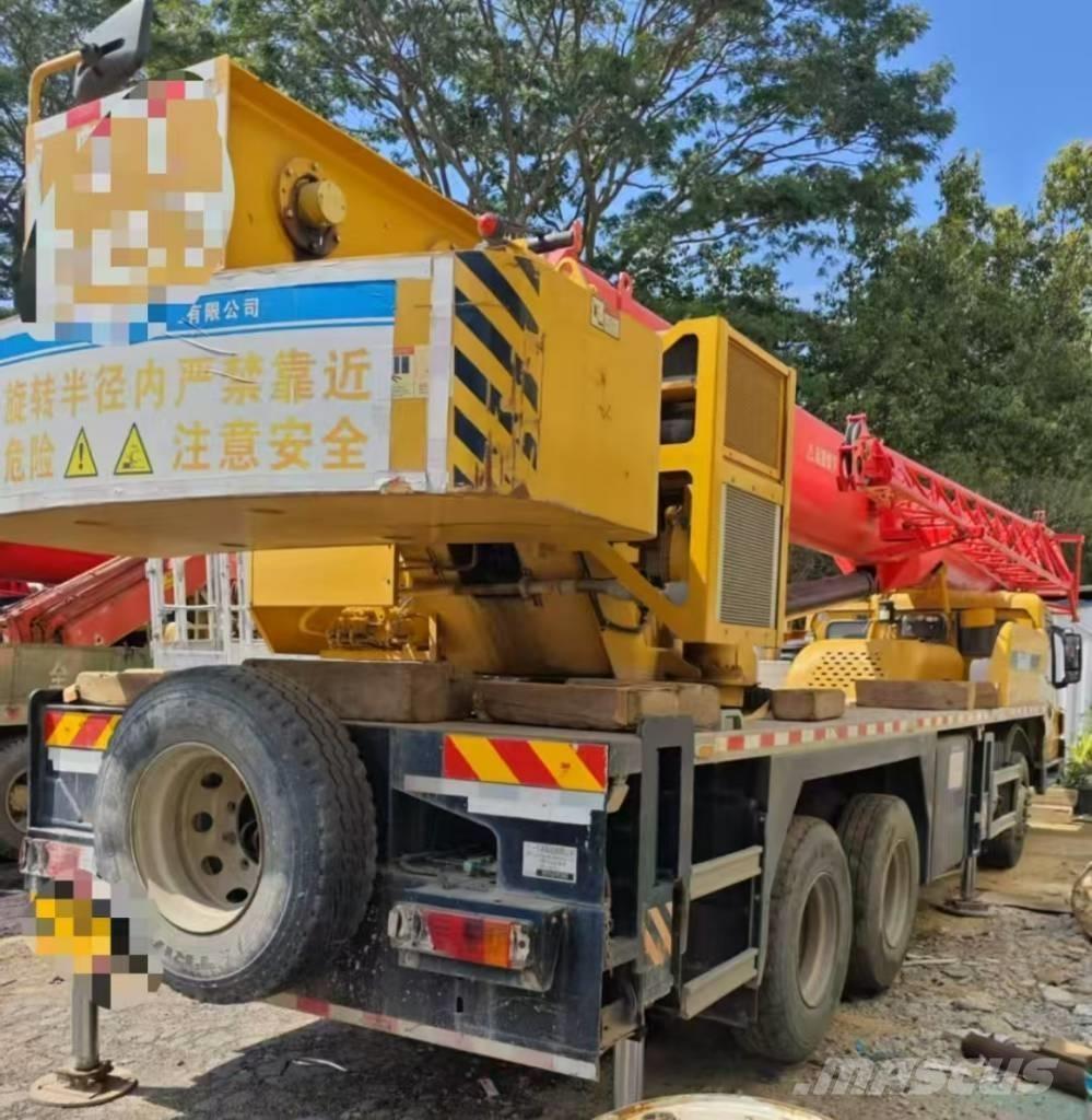 Sany STC250S All terrain cranes