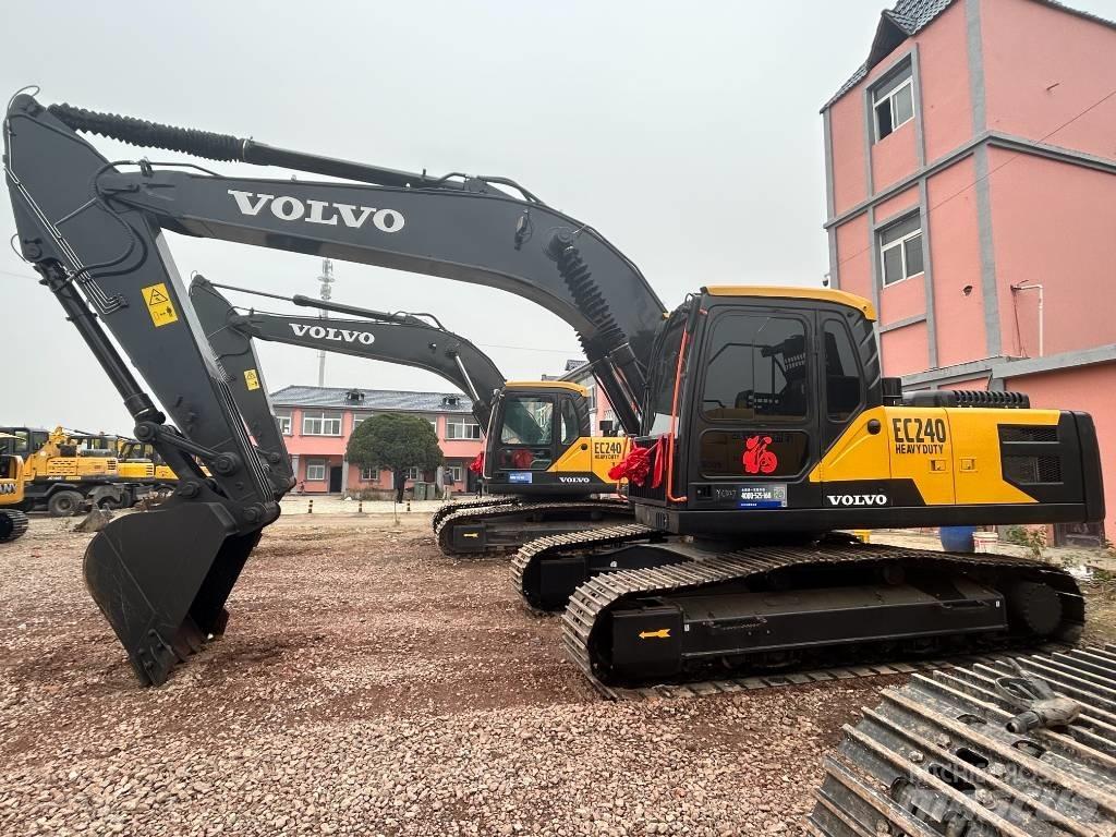Volvo EC 240 Crawler excavators