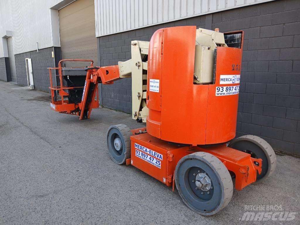 JLG E300AJP Articulated boom lifts