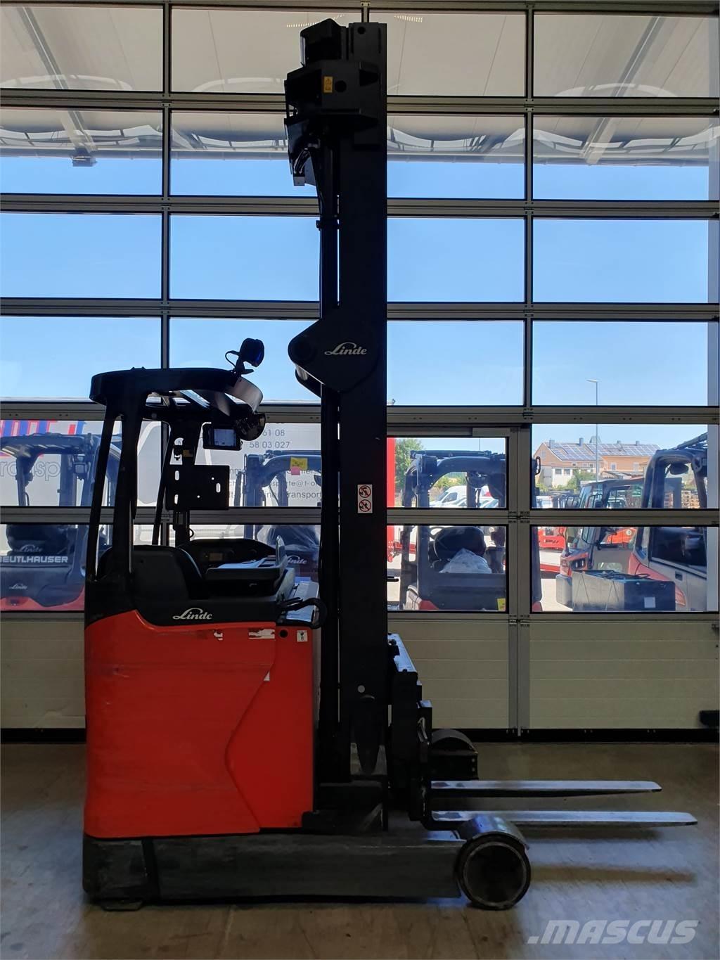 Linde R16HD Reach truck