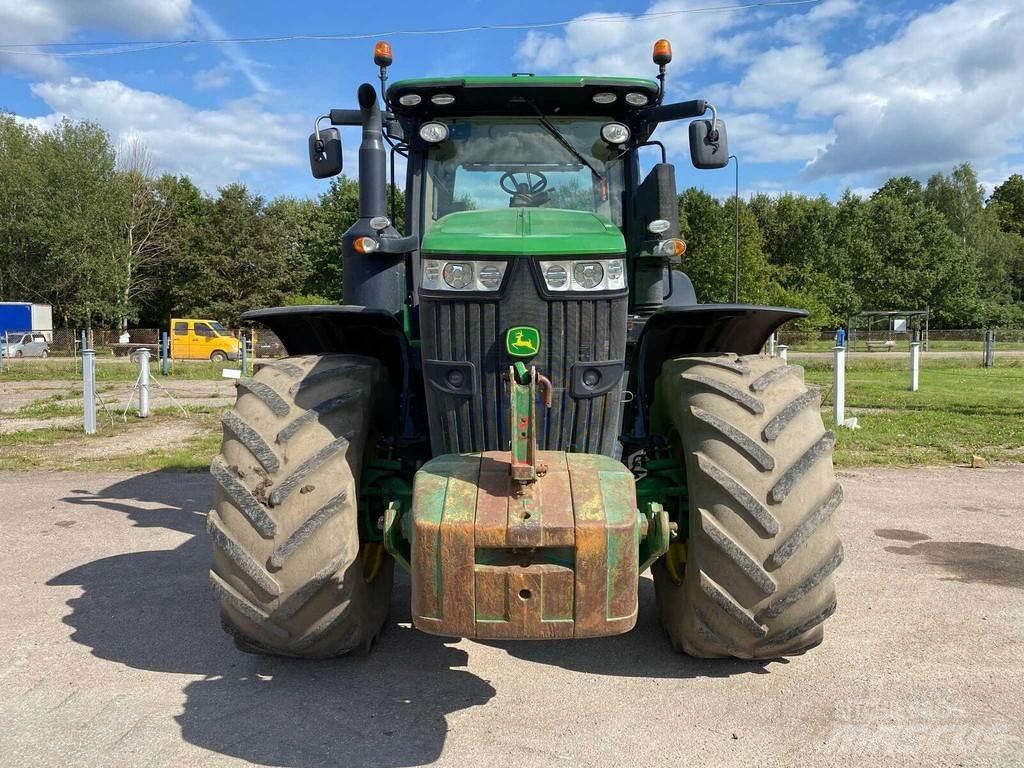 John Deere 7310R Tractors