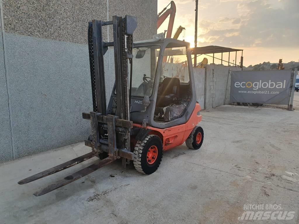 Linde H25D Diesel trucks