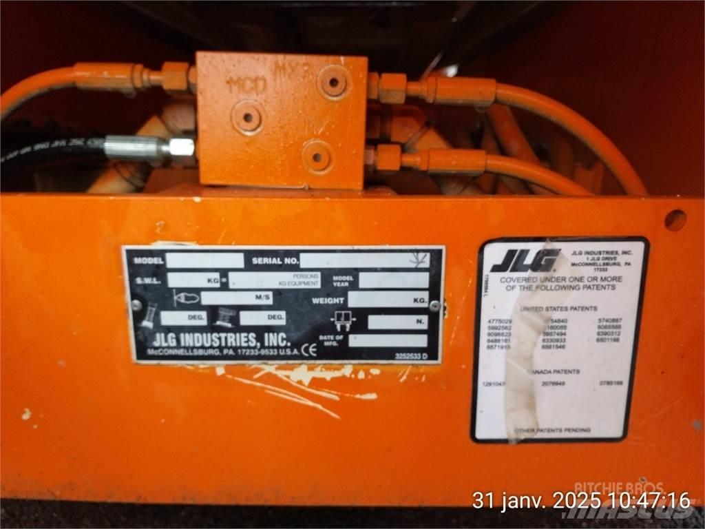 JLG 4394RT Scissor lifts