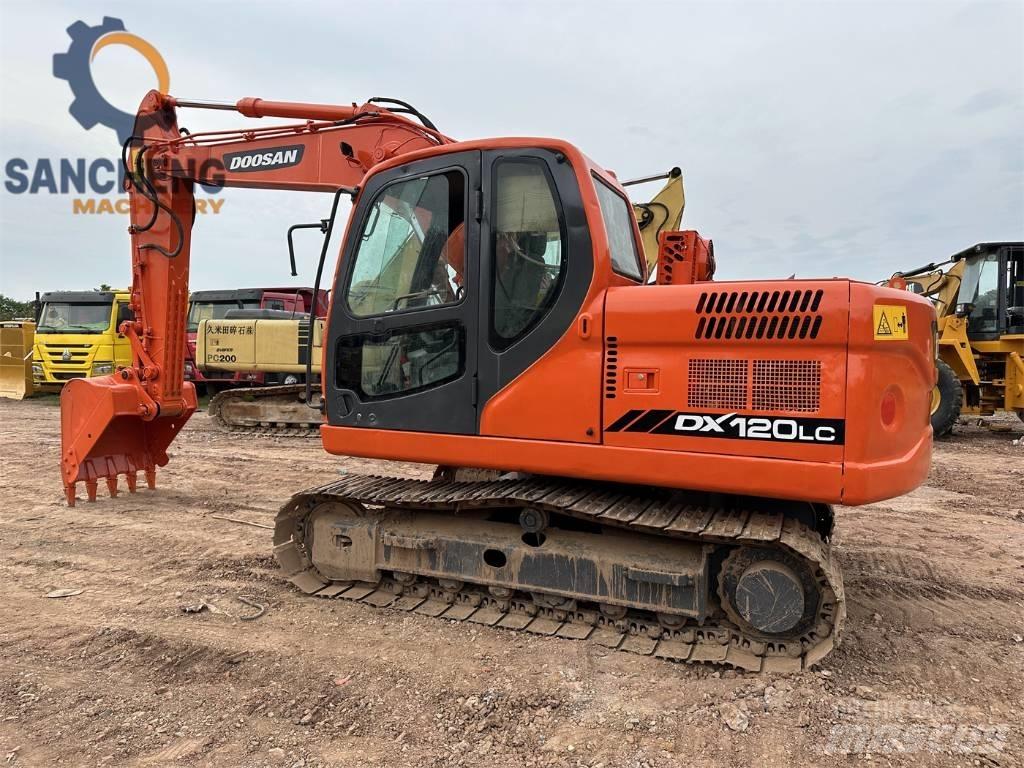 Doosan DX 120 Mini excavators  7t - 12t