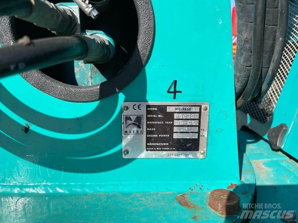 Maeda MC285C RME Track mounted cranes