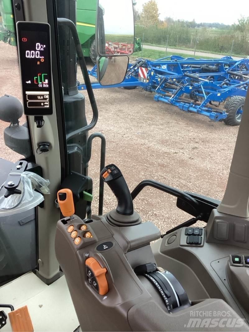 John Deere 6120M Tractors