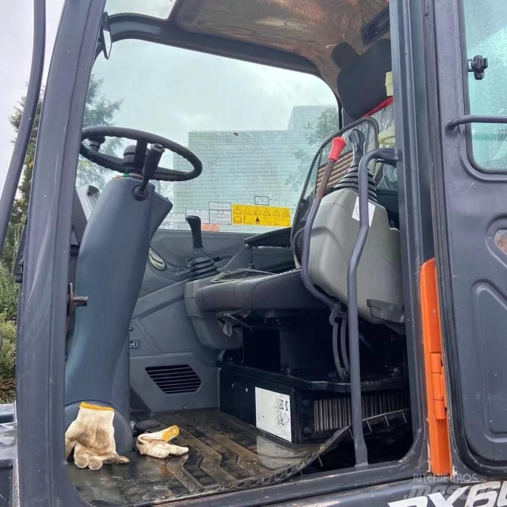 Doosan DX60W Wheeled excavators