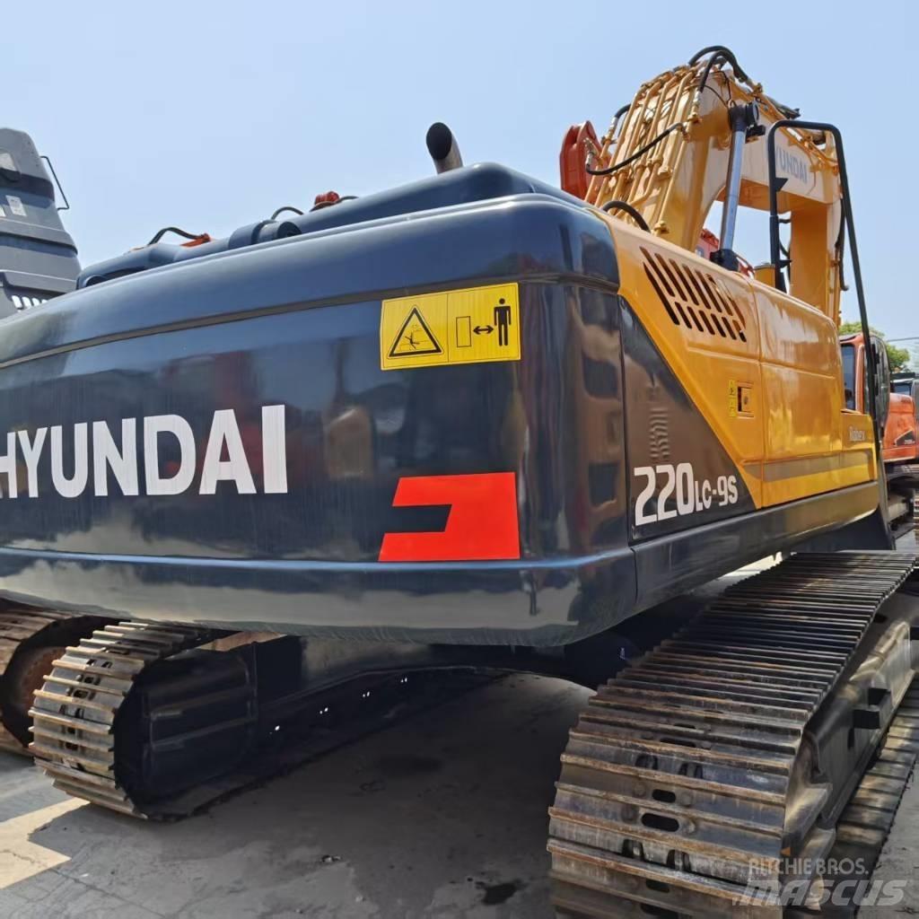 Hyundai 220lc-9s Crawler excavators