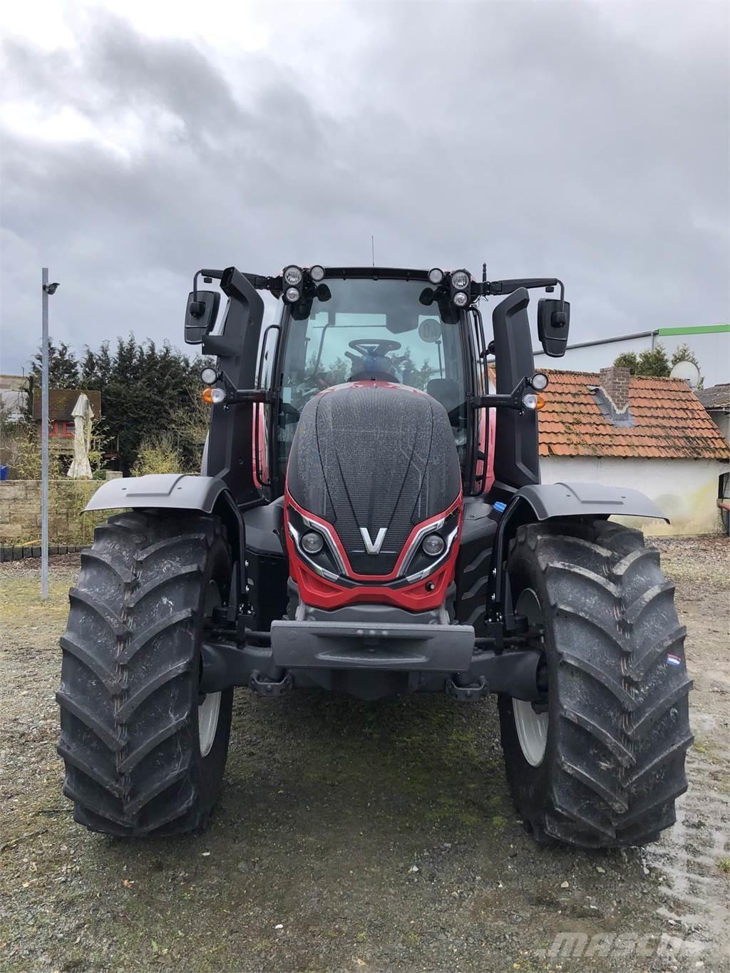 Valtra T175 EA Tractors