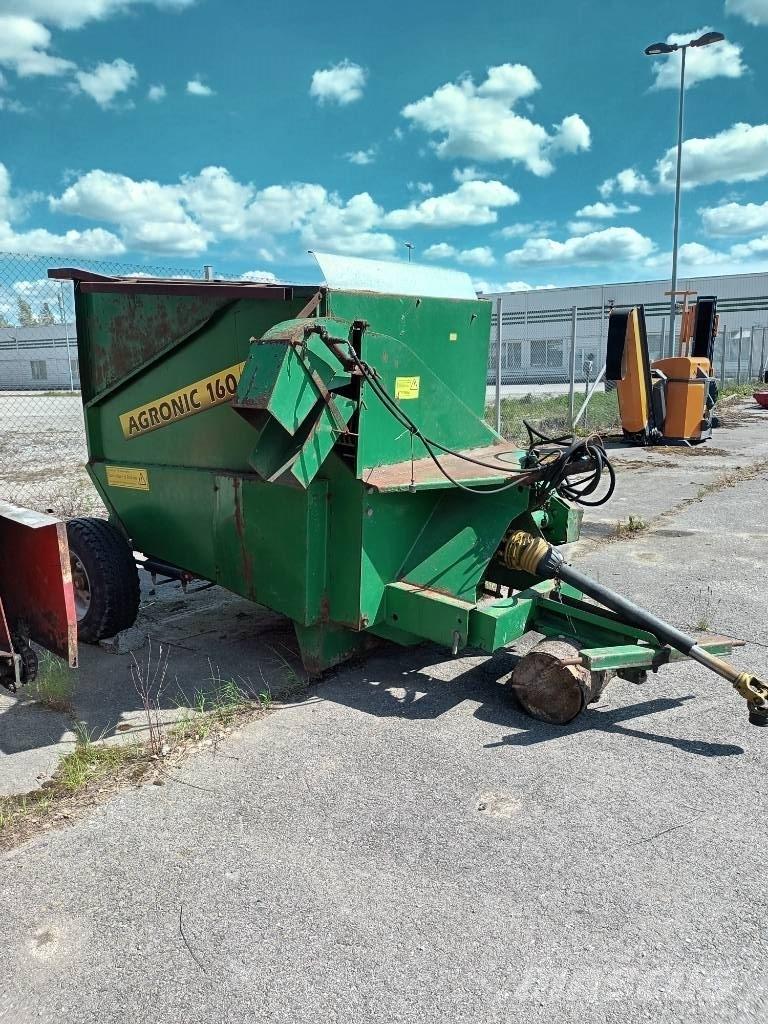 Agronic 160 SLT Bale shredders, cutters and unrollers