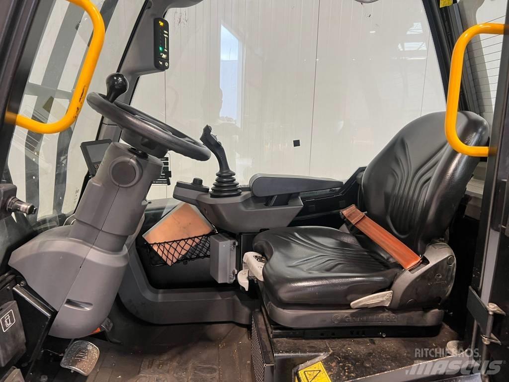 JCB TLT30-19D-2WD Diesel trucks