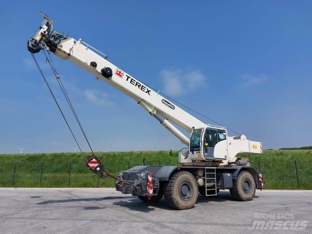 Terex Quadstar1065 Rough terrain cranes