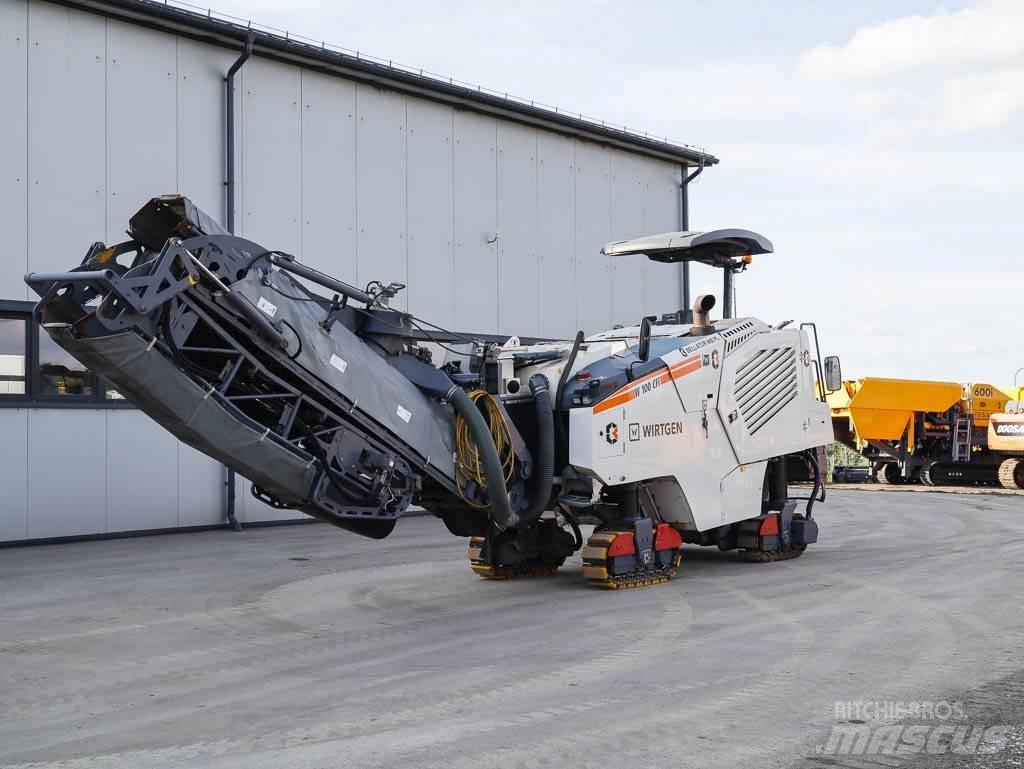 Wirtgen W 100 CFi Asphalt cold milling machines