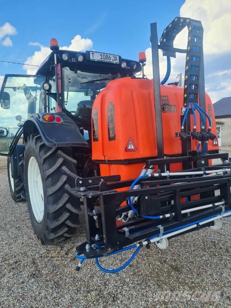 Axano Tagrin 12m Trailed sprayers
