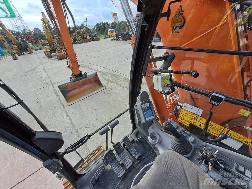 Hitachi ZX135US-6 Crawler excavators
