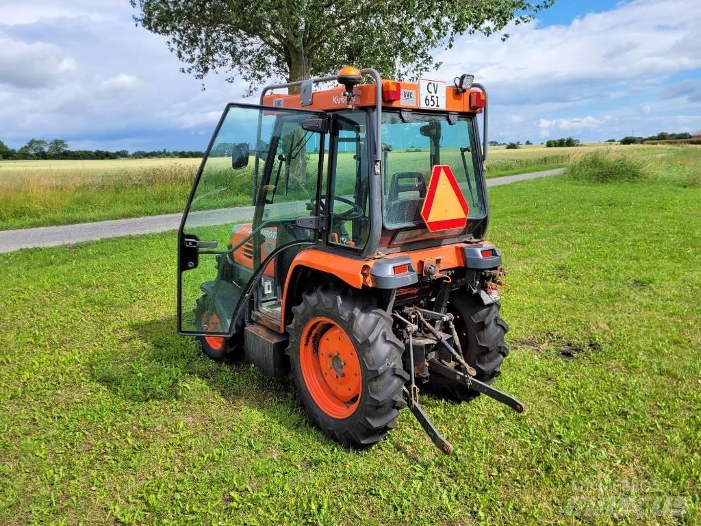 Kubota STV 36 Compact tractors