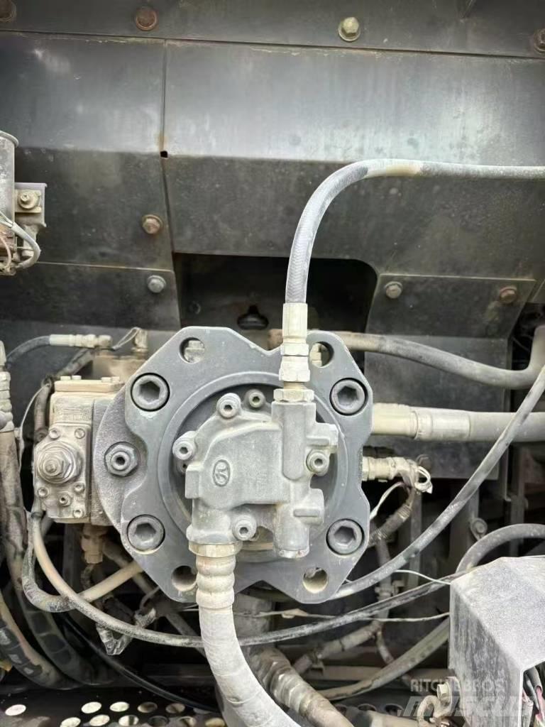Sumitomo SH 210-5 Crawler excavators
