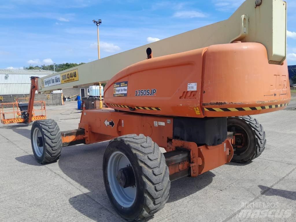 JLG 1350 SJP Telescopic boom lifts