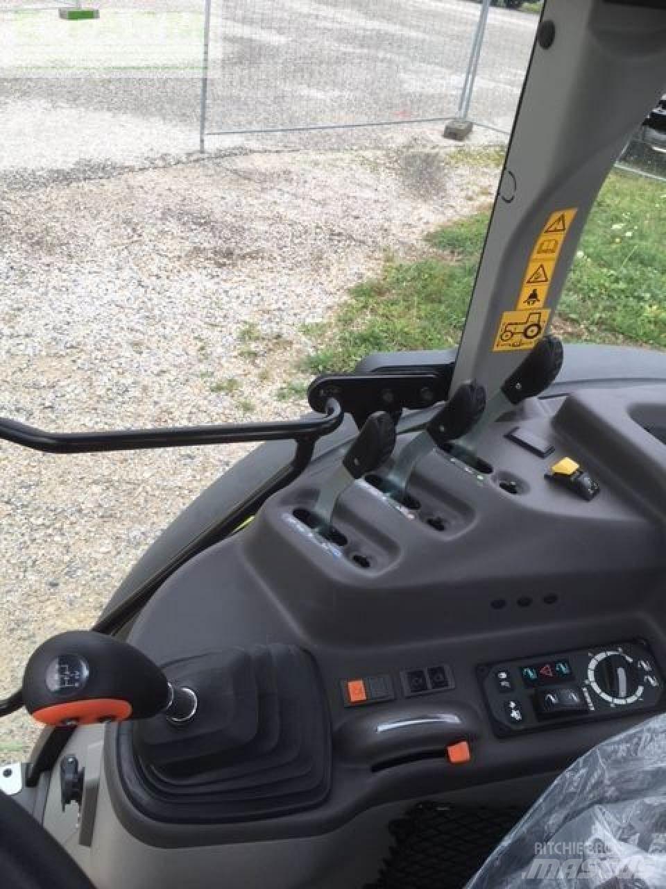 CLAAS axos 240 Tractors