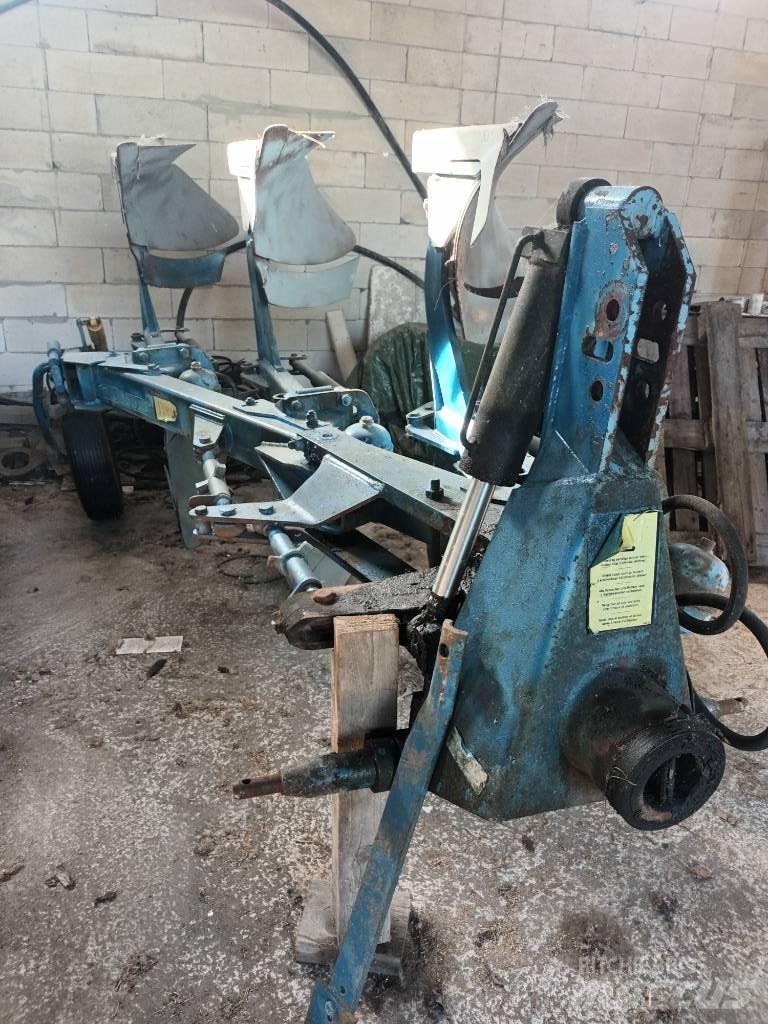 Överum AFK 398 Reversible ploughs