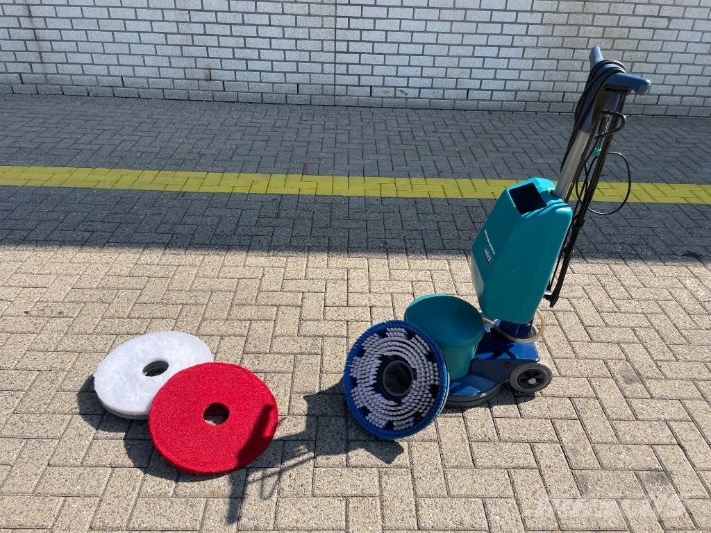 Wetrok Monodisc LS Sweepers