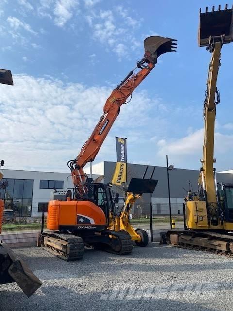 Doosan DX140LCR-5 Crawler excavators