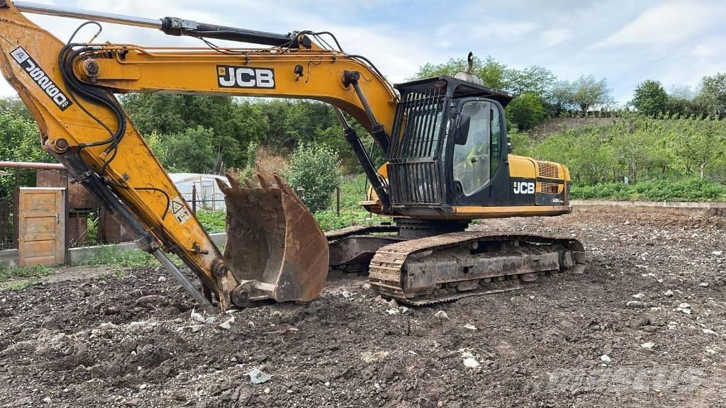 JCB JS 260 XD Tracks, chains and undercarriage
