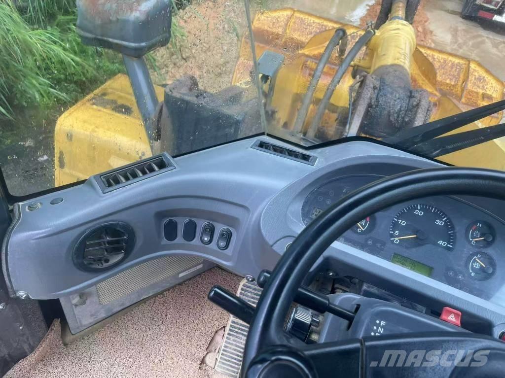 Komatsu WA 380-6 Wheel loaders