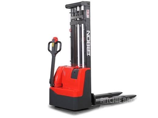  ECL 1029 Pedestrian stacker