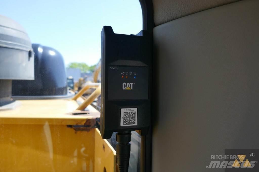 CAT 336FL Crawler excavators