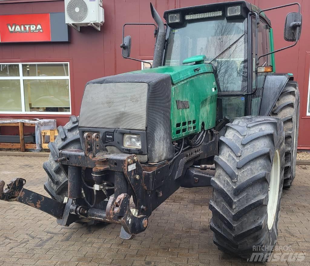 Valtra 8150 Tractors